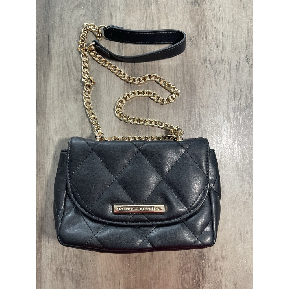 Poppy & Peonies Womens Black Quilted Crossbody Bag 8" X 5"